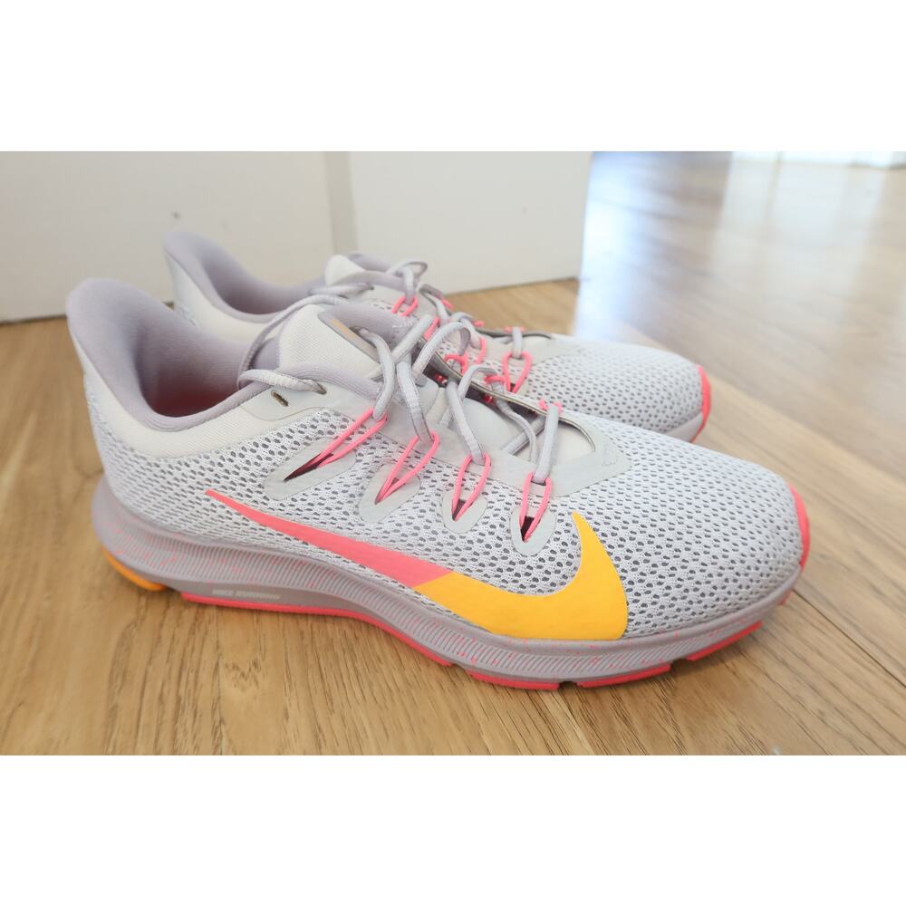 Nike Quest 2 Vast Grey Digital Pink CU4827-001 Women's Size 7 EUC!